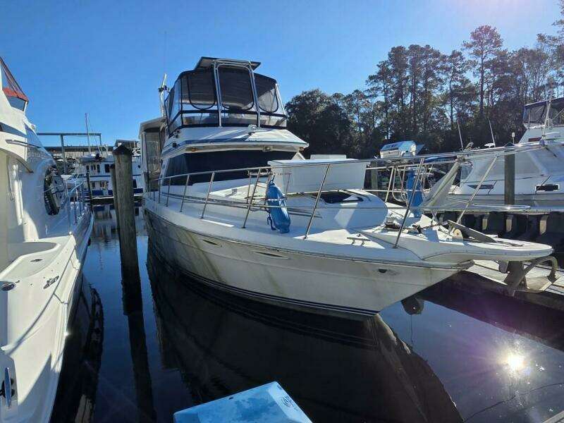 Triskele 45ft Sea Ray Yacht For Sale