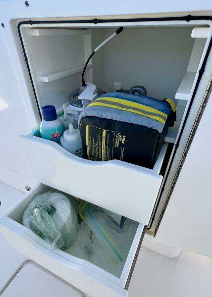 34ft Freeman Yacht For Sale