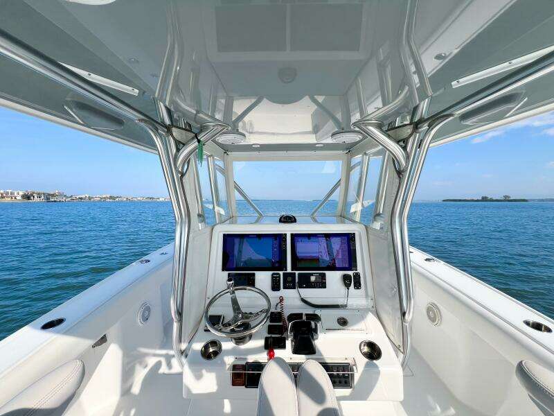 34ft Freeman Yacht For Sale