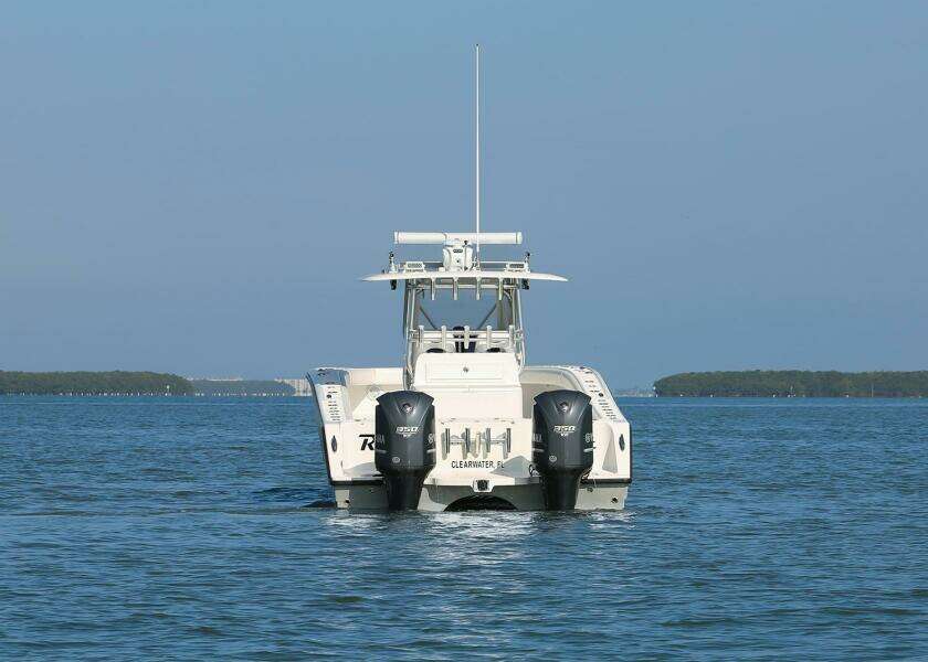 34ft Freeman Yacht For Sale