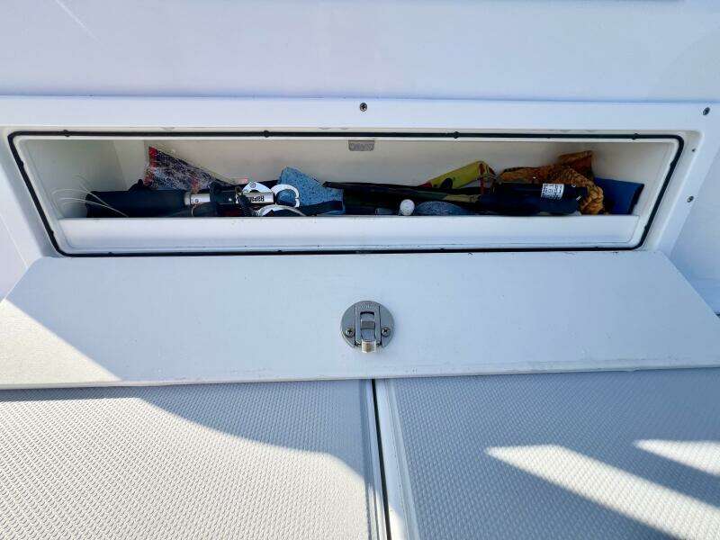 34ft Freeman Yacht For Sale