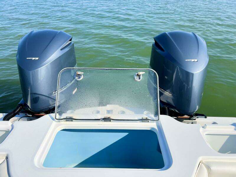 34ft Freeman Yacht For Sale