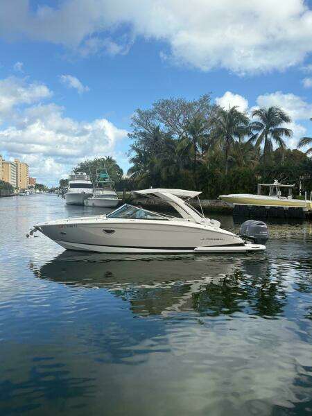 29ft Regal Yacht For Sale