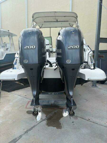 29ft Regal Yacht For Sale