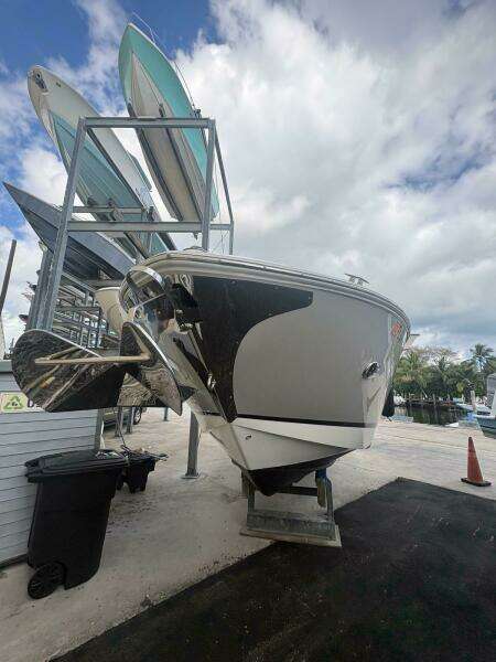 29ft Regal Yacht For Sale