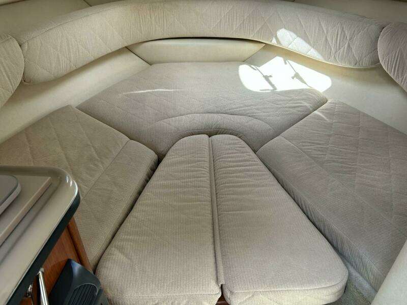 24ft Sea Ray Yacht For Sale