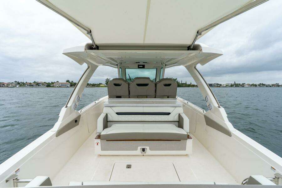 34ft Tiara Sport Yacht For Sale