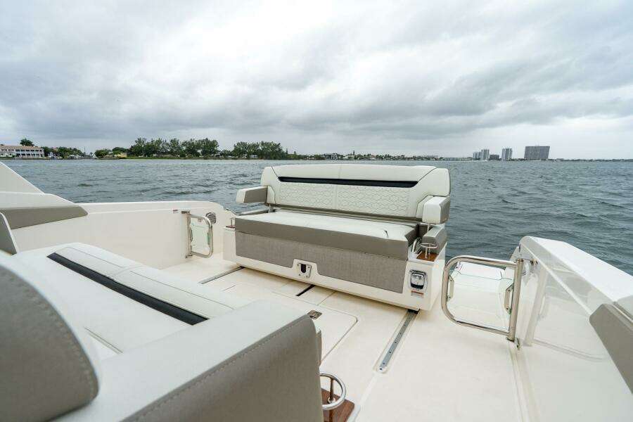 34ft Tiara Sport Yacht For Sale