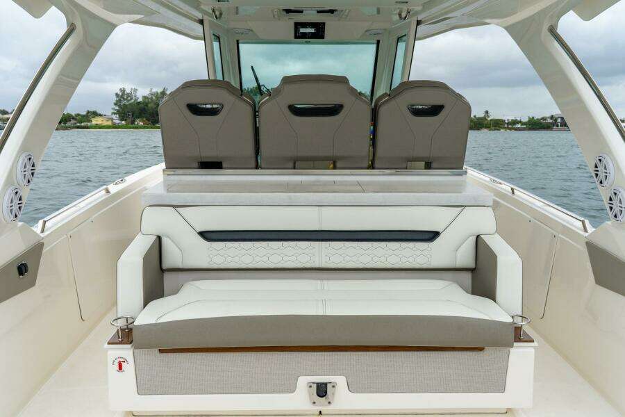 34ft Tiara Sport Yacht For Sale