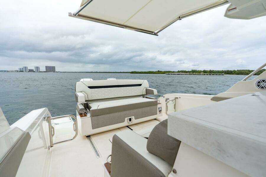 34ft Tiara Sport Yacht For Sale