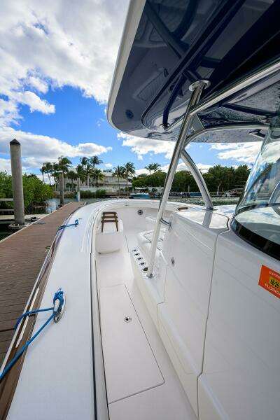 Valhalla 41 - Fishability -Foward Seating