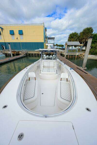 Valhalla 41 - Fishability -Foward Seating