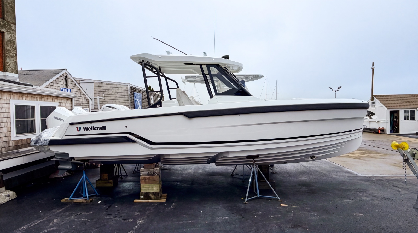 28' 2027 Wellcraft 28 T-Top
