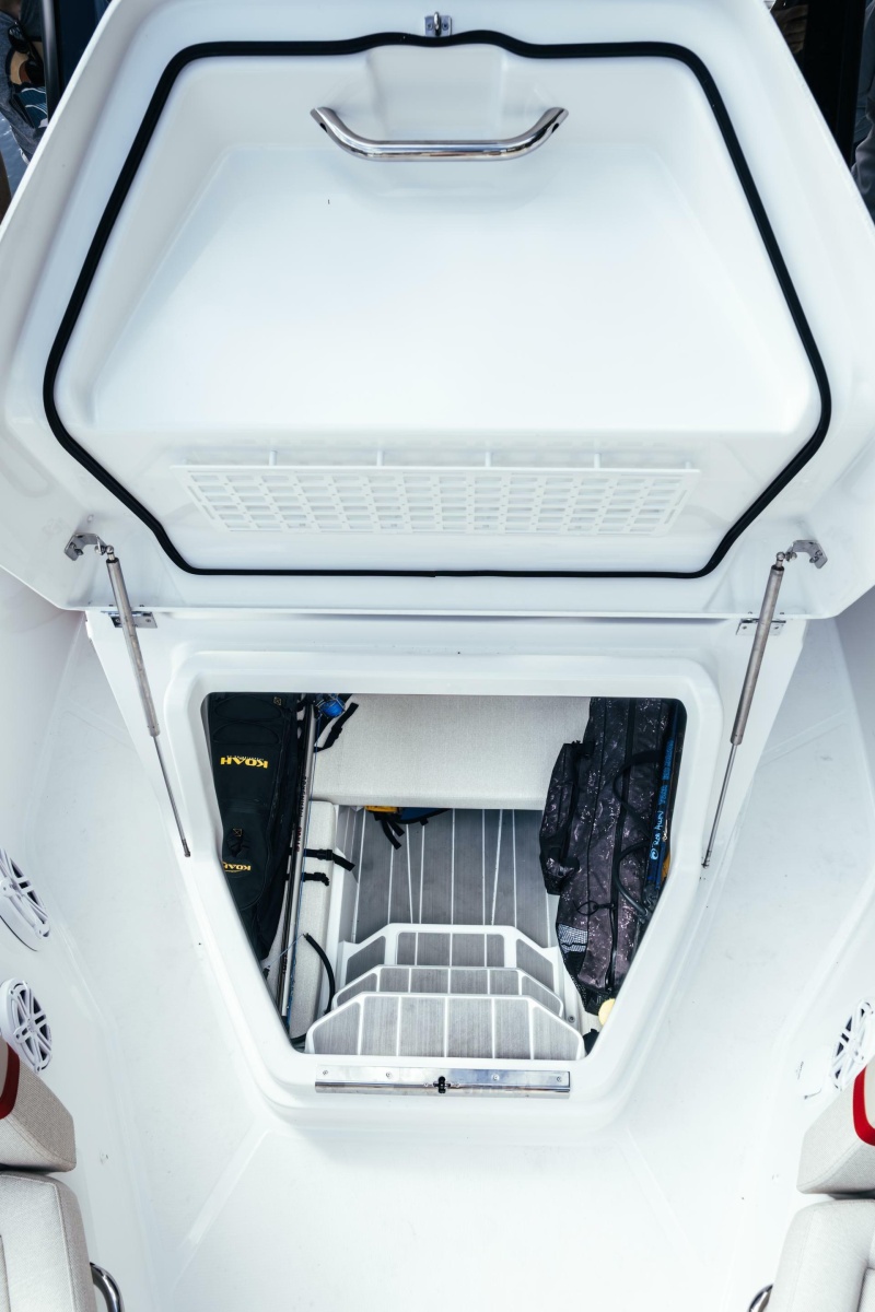 2026 Wellcraft 28 T-Top