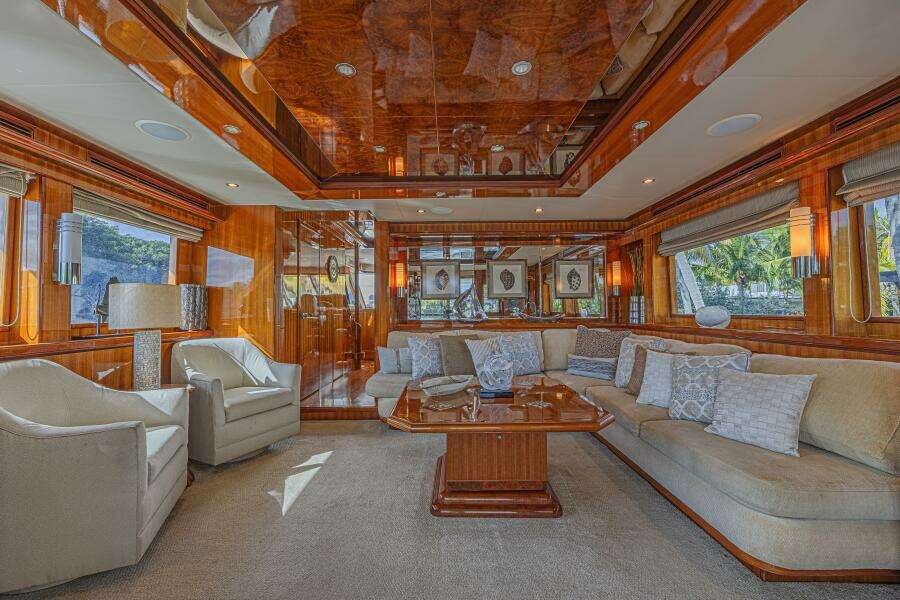 Margarita 74ft Ocean Alexander Yacht For Sale