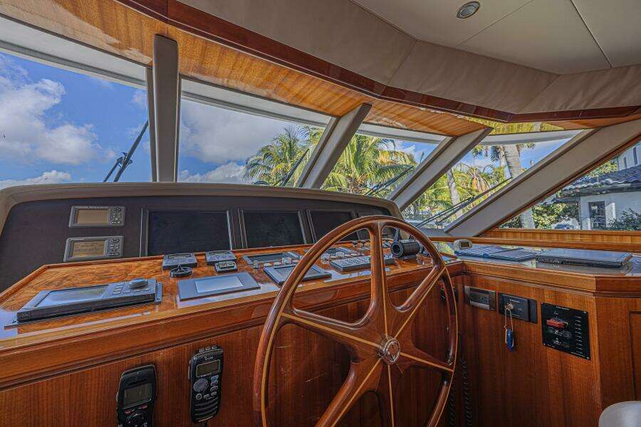Margarita 74ft Ocean Alexander Yacht For Sale