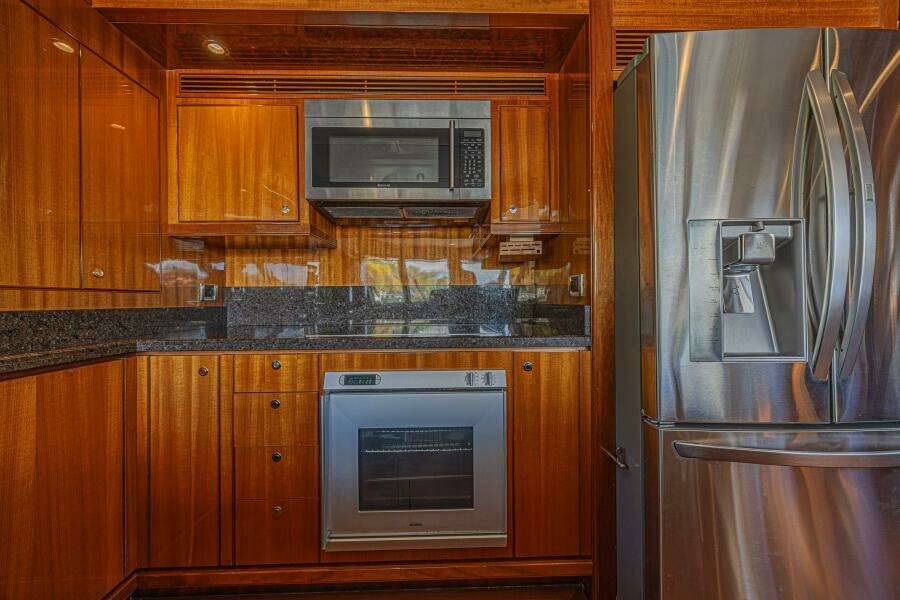 Margarita 74ft Ocean Alexander Yacht For Sale