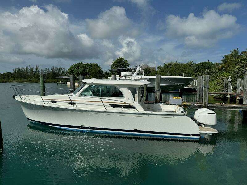 34ft Back Cove Yacht For Sale