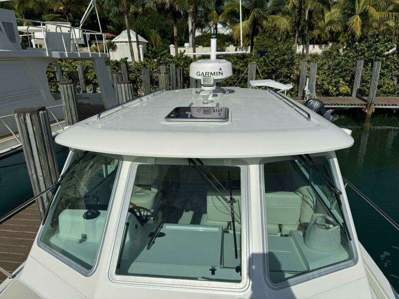 34ft Back Cove Yacht For Sale