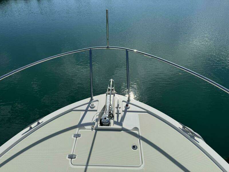 34ft Back Cove Yacht For Sale