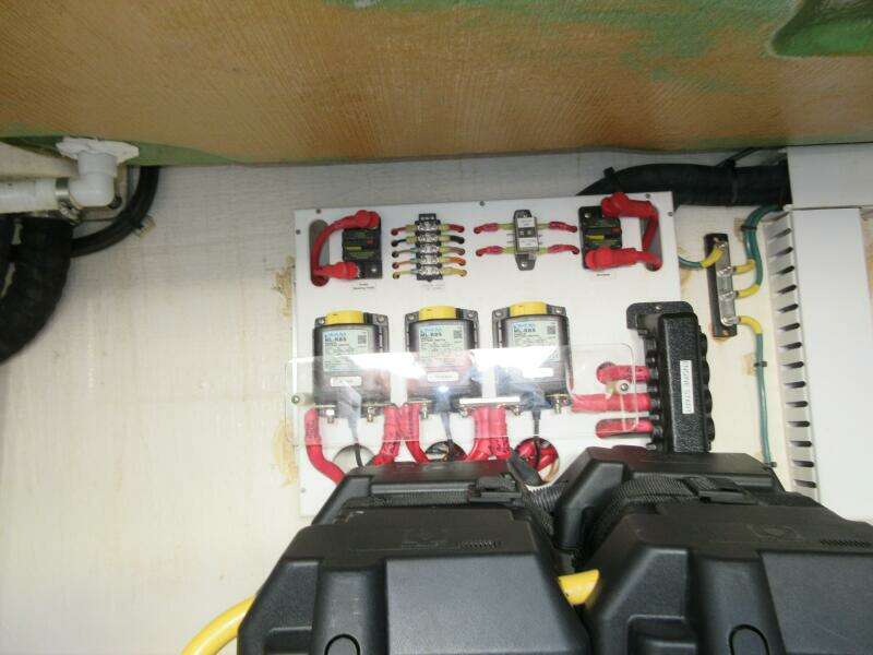 34ft Back Cove Yacht For Sale