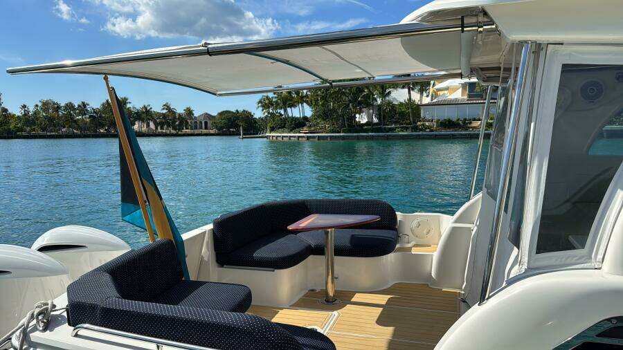 34ft Back Cove Yacht For Sale