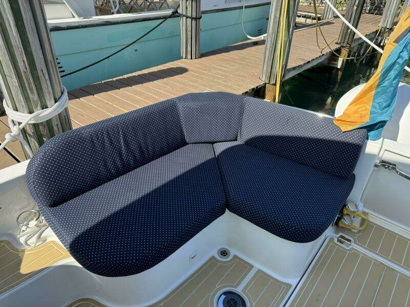 34ft Back Cove Yacht For Sale