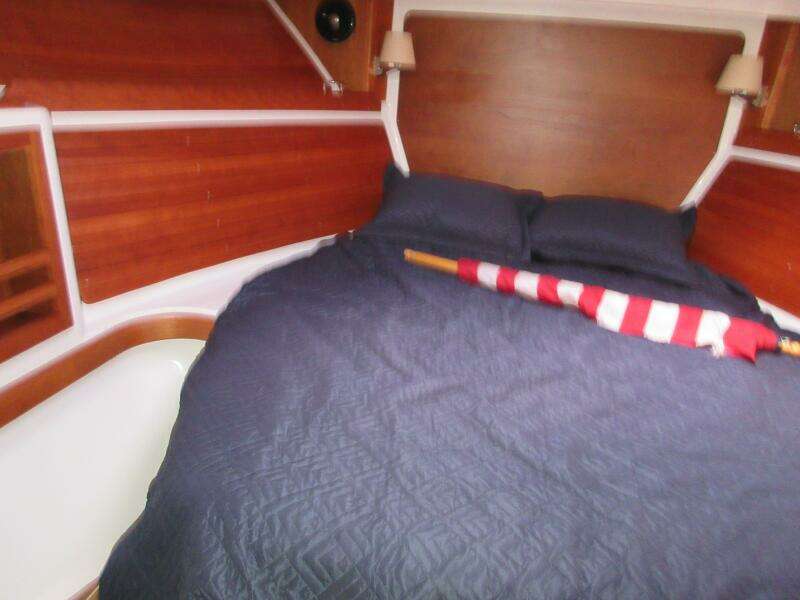 34ft Back Cove Yacht For Sale