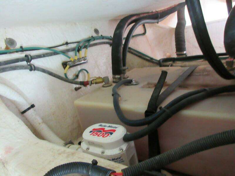 34ft Back Cove Yacht For Sale