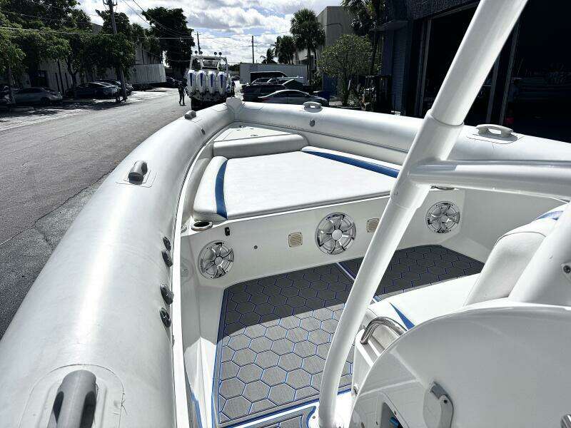 33ft Airship Yacht For Sale