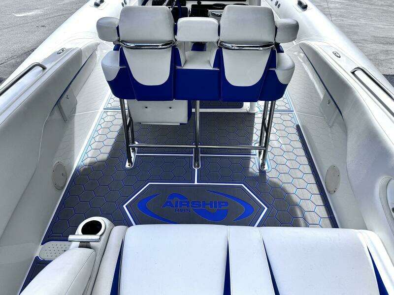 33ft Airship Yacht For Sale