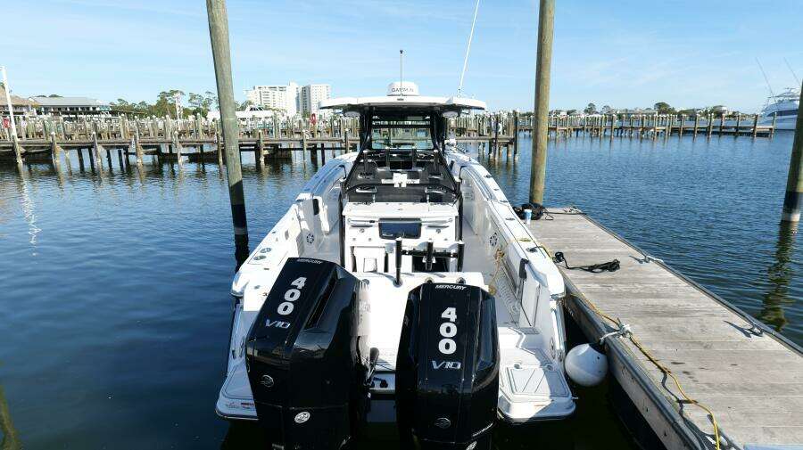 TOKYO COWBOY 33ft Blackfin Yacht For Sale