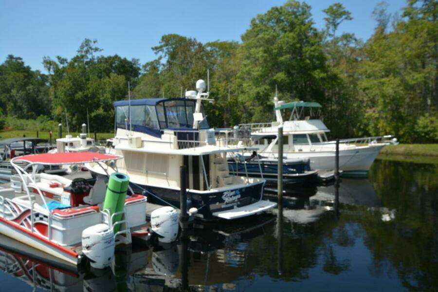 Standing By 40ft Mainship Yacht For Sale