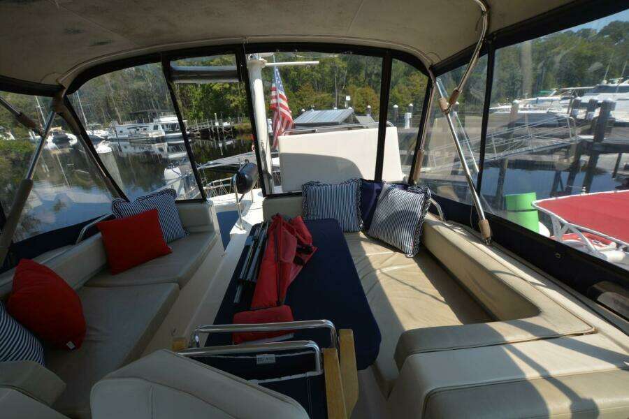 Standing By 40ft Mainship Yacht For Sale