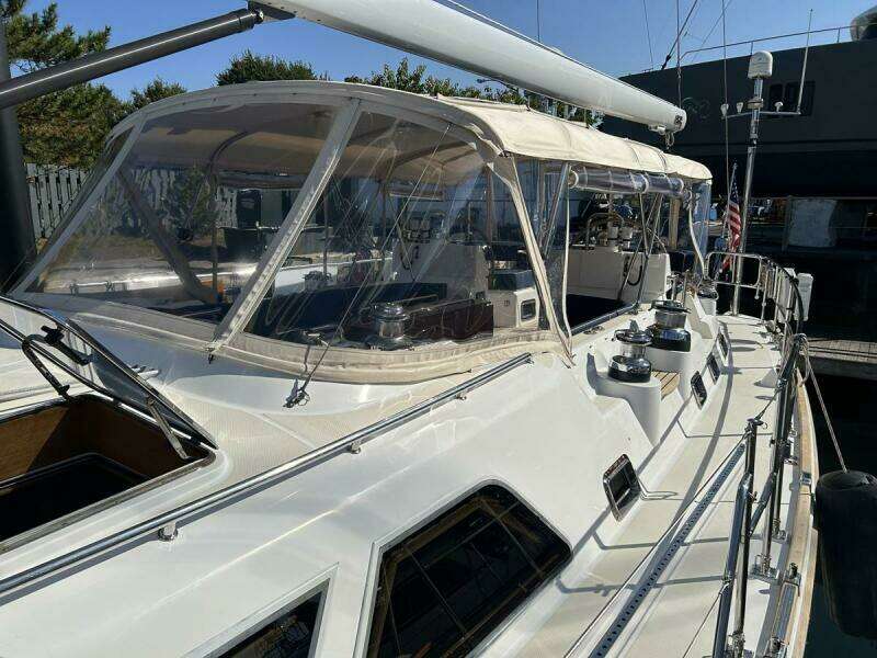 TRIUMPH 70ft Hylas Yacht For Sale