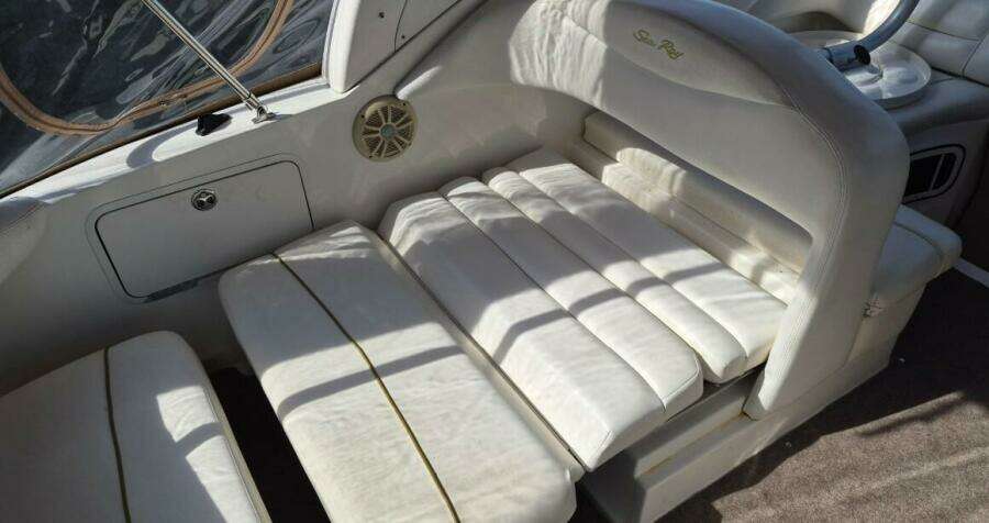 31ft Sea Ray Yacht For Sale