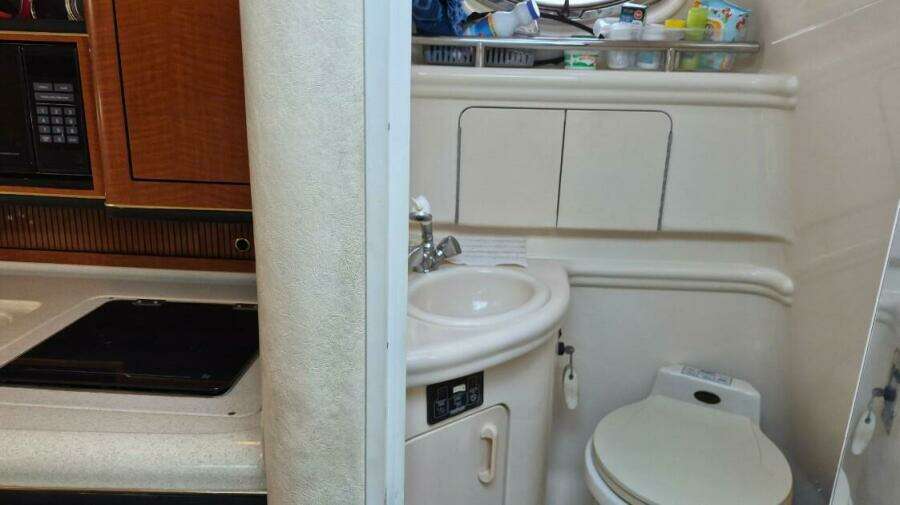 31ft Sea Ray Yacht For Sale