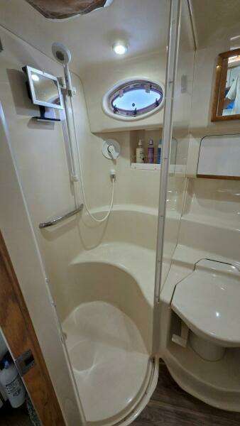 Do Some More 45ft Sea Ray Yacht For Sale