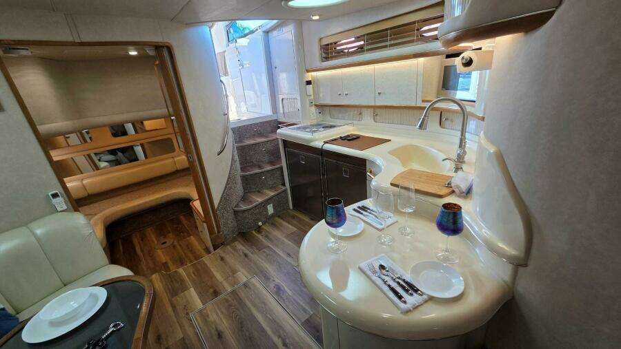 Do Some More 45ft Sea Ray Yacht For Sale