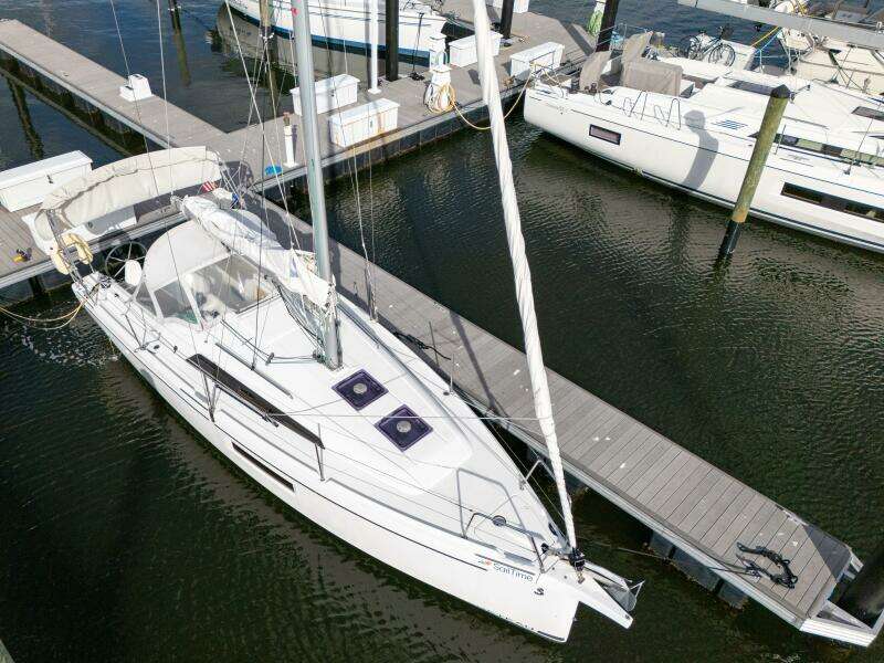30ft Beneteau Yacht For Sale