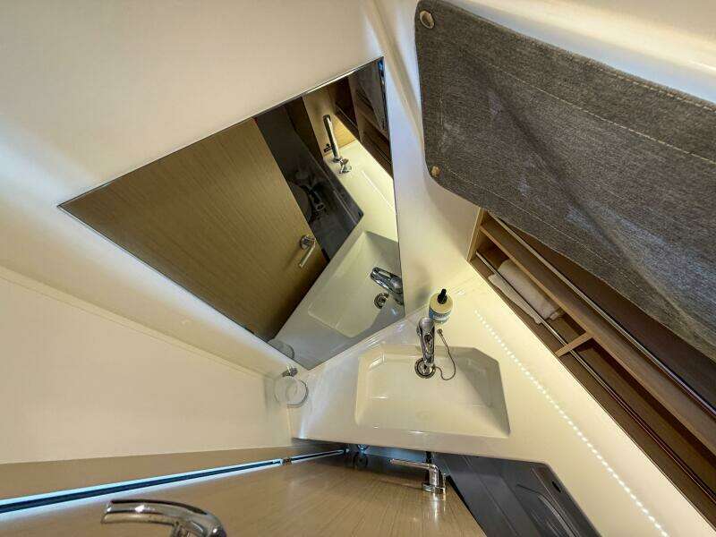 30ft Beneteau Yacht For Sale