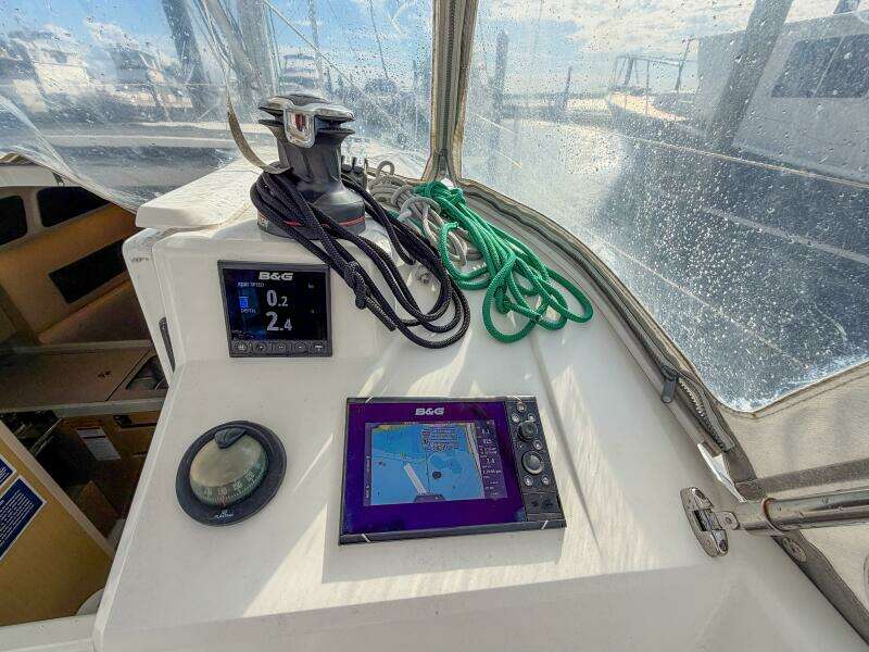 30ft Beneteau Yacht For Sale