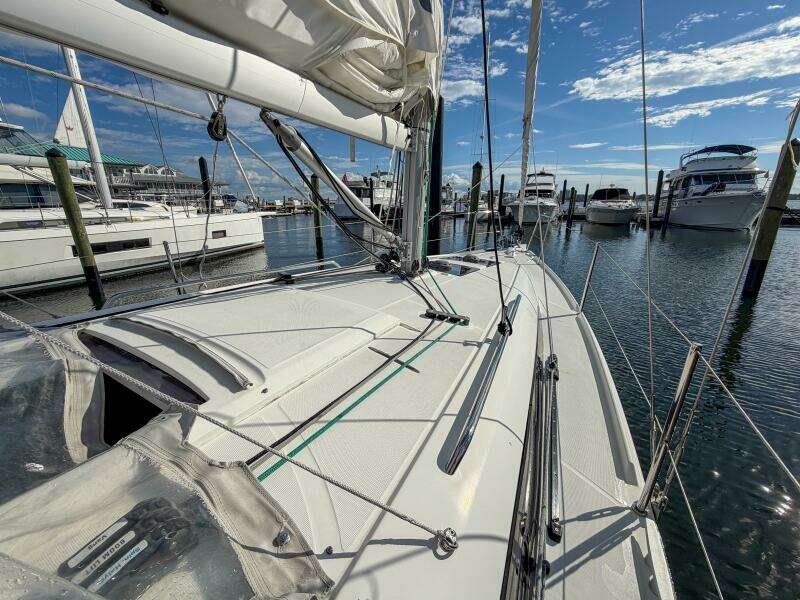 30ft Beneteau Yacht For Sale
