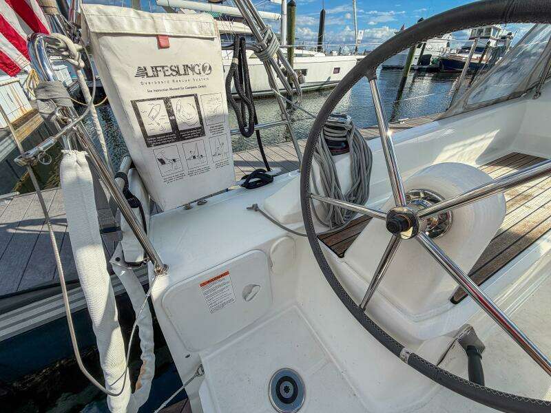 30ft Beneteau Yacht For Sale