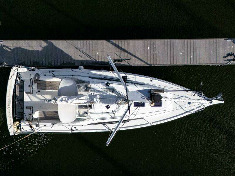 30ft Beneteau Yacht For Sale