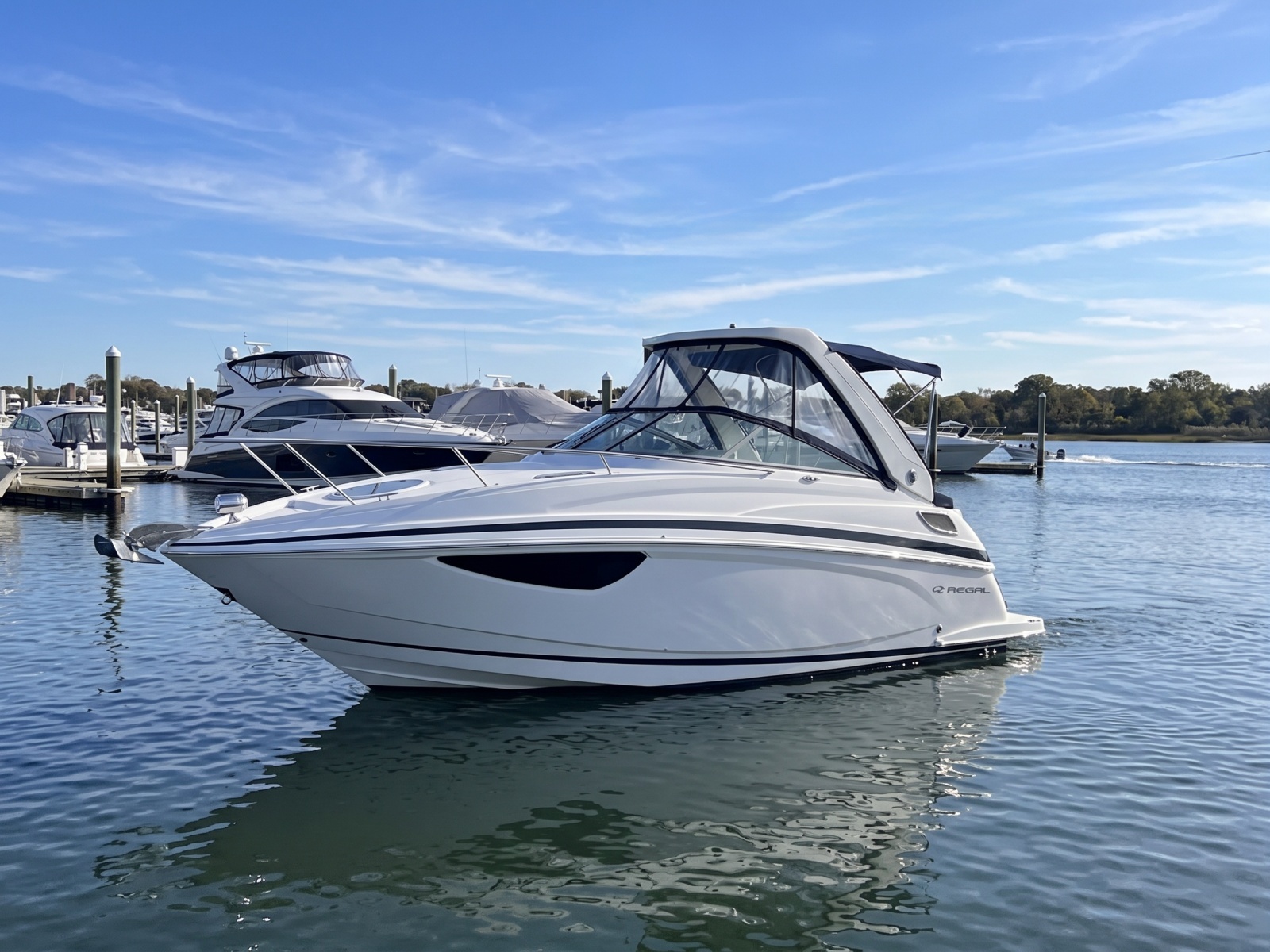 28ft Regal Yacht For Sale