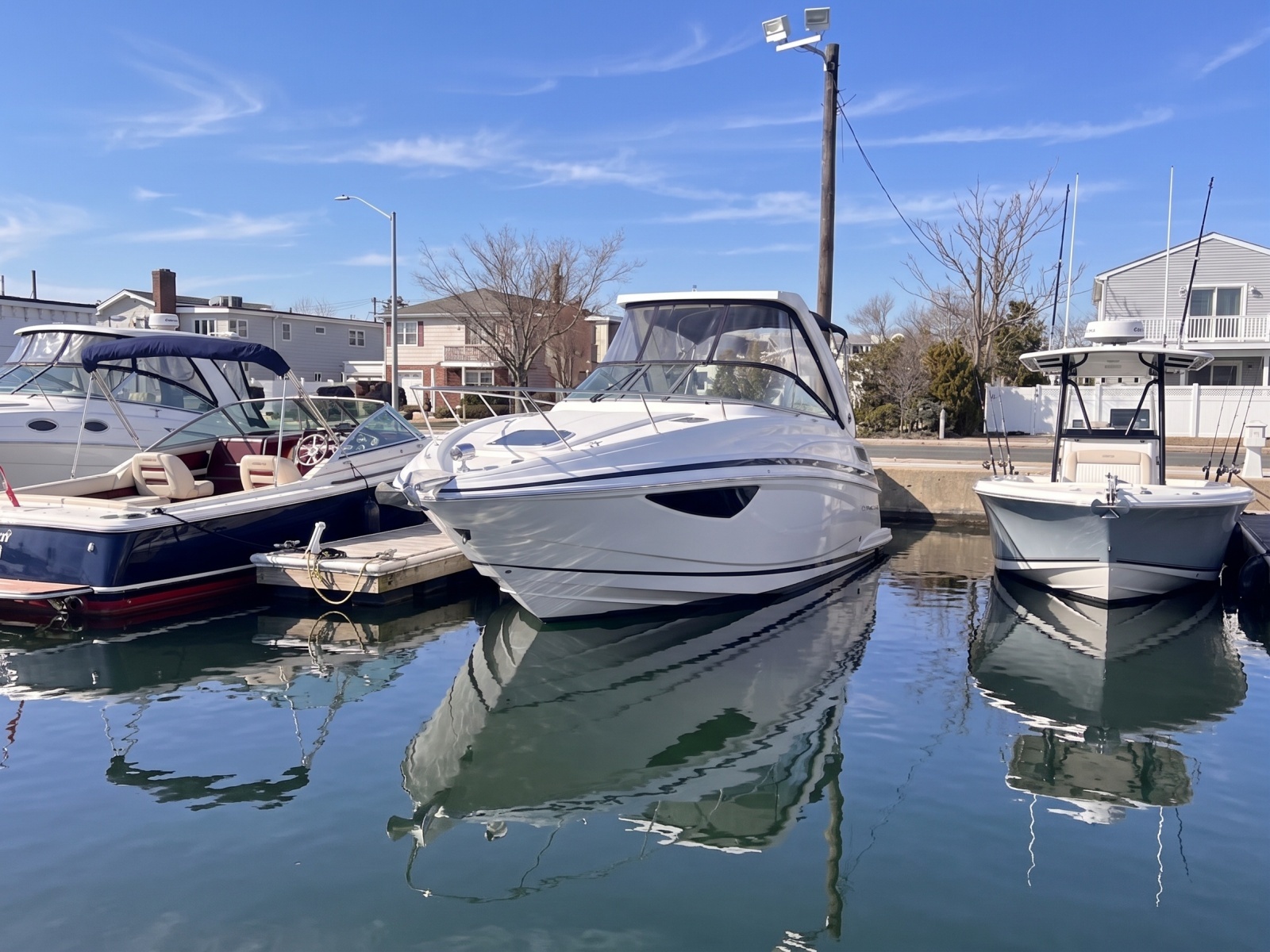 28ft Regal Yacht For Sale