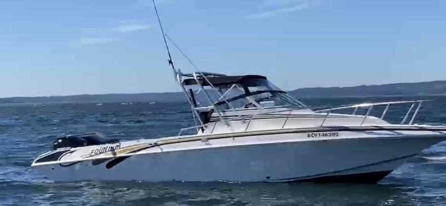 29' 1998 Fountain Sport Fish Cruiser 29SFC