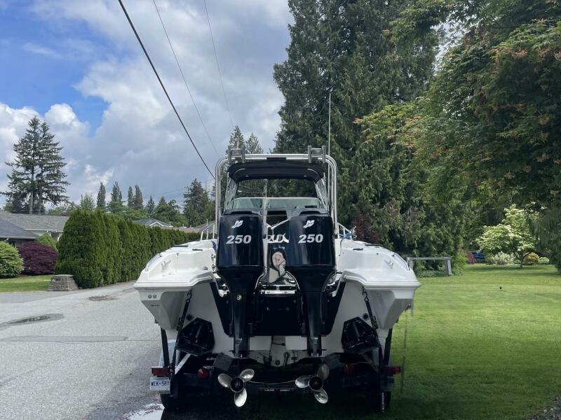 29' 1998 Fountain Sport Fish Cruiser 29SFC