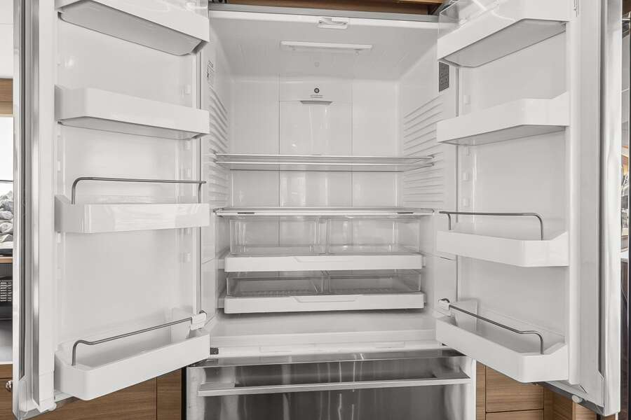 54ft Aquila Yacht For Sale